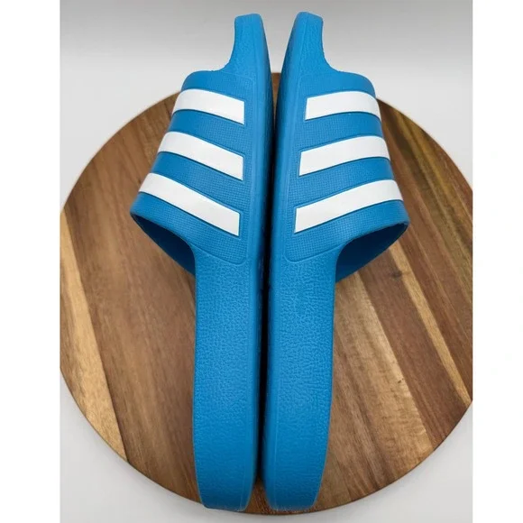 Adidas Sandals MENS 11 WOMEN 12 Adilette Aqua Blue/White Stripes  0241 - Picture 3 of 5
